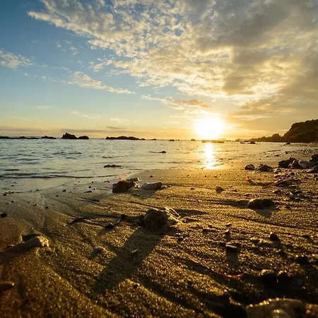 Modern Ibra 3 * ドゥラス